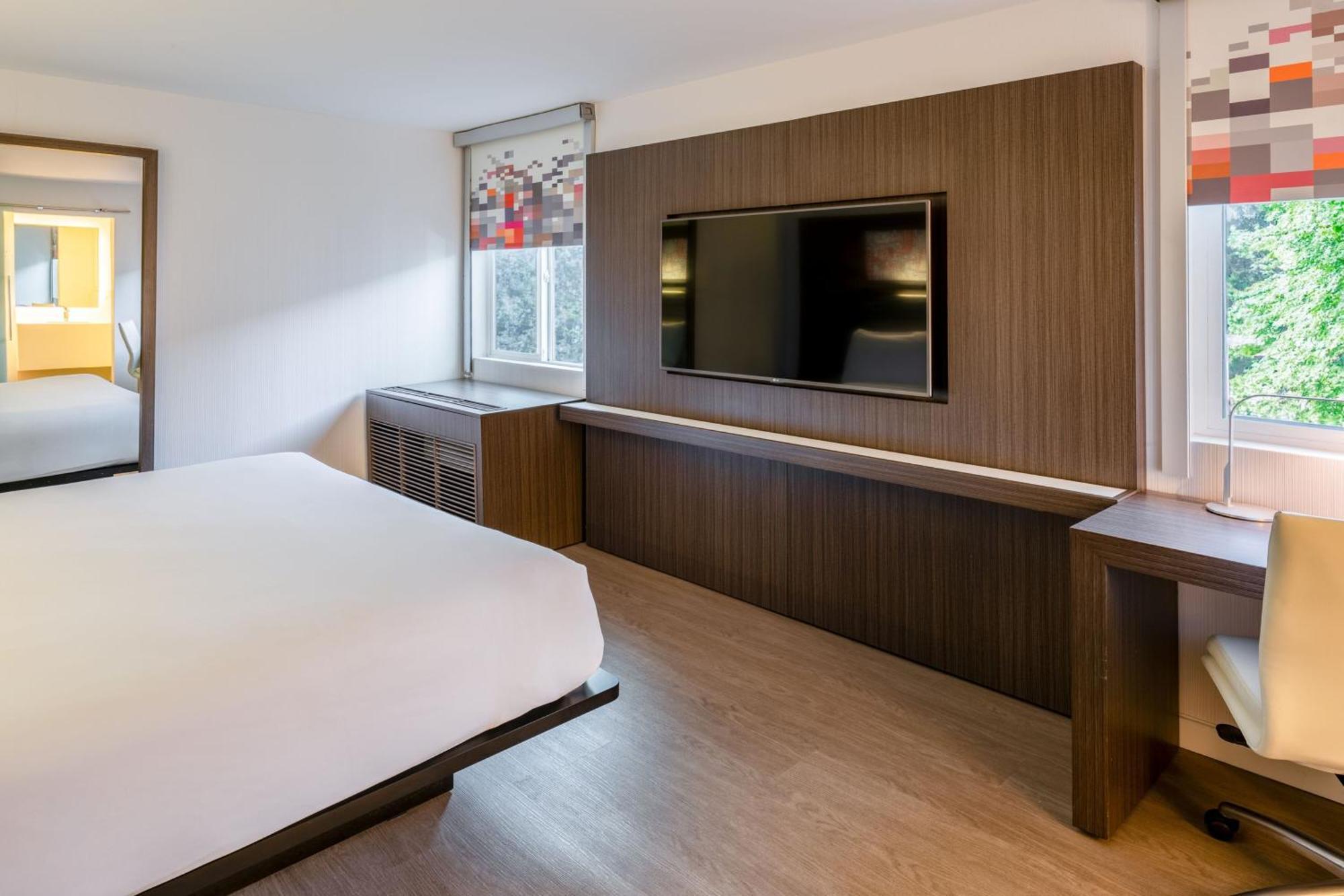 Aloft Hotel